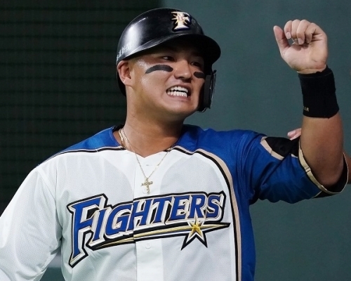 佐藤龍世プロフィール