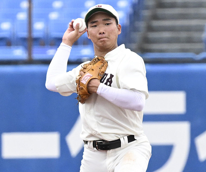 山縣秀