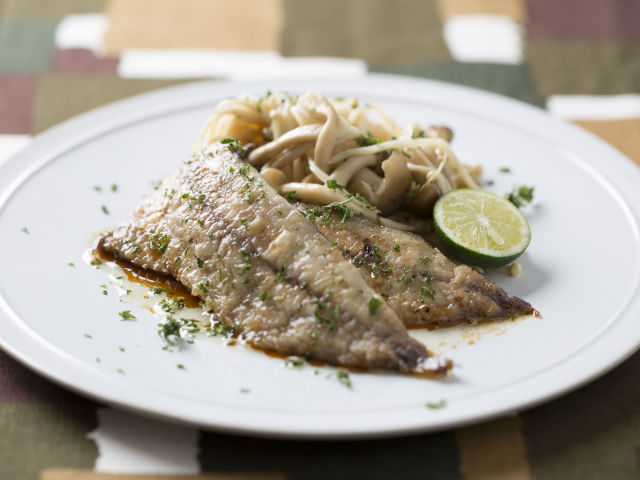 ���������˥���