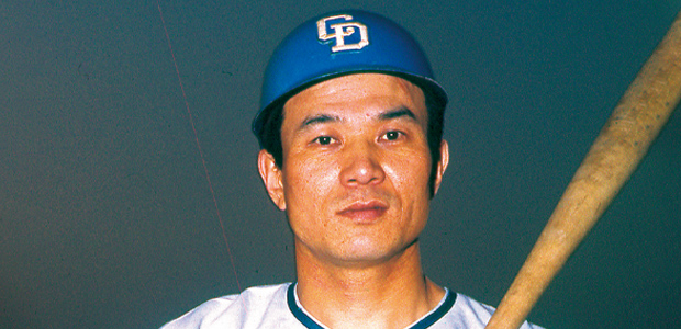 ������  �����