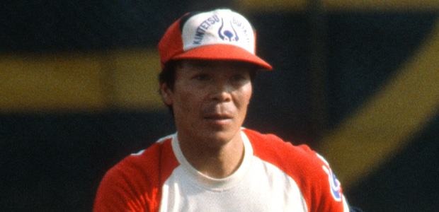 ������  �����