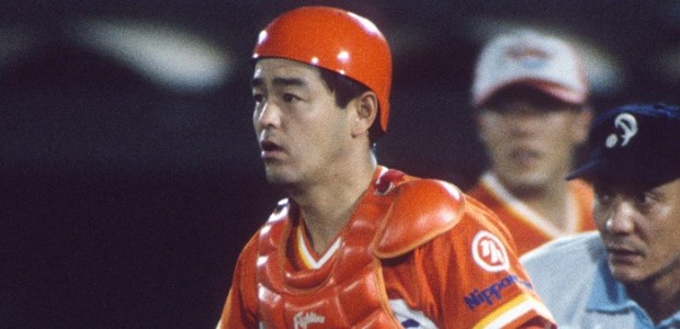 田村藤夫  捕手