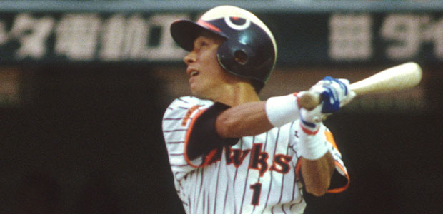 �����  �����