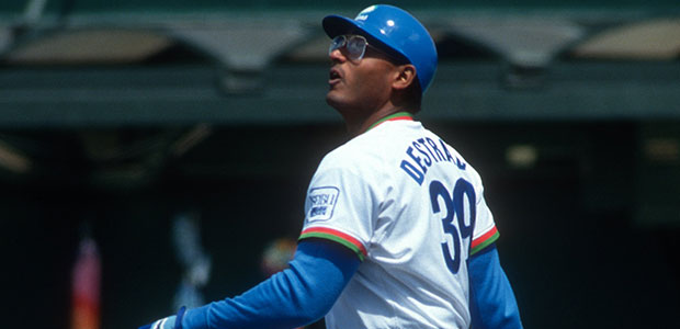 オレステス・デストラーデ  内野手