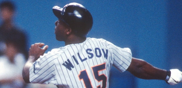 �ʥ������롦�����륽��  �����