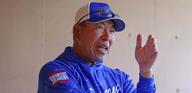 井上一樹  外野手