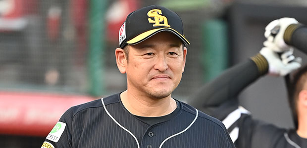倉野信次  投手