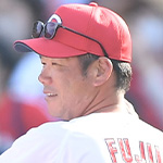 藤井彰人