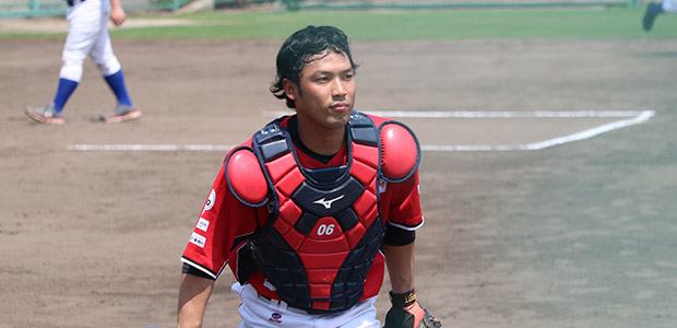 田井友人  捕手