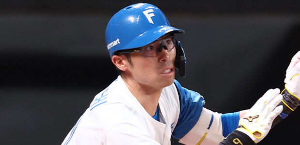 江越大賀  外野手