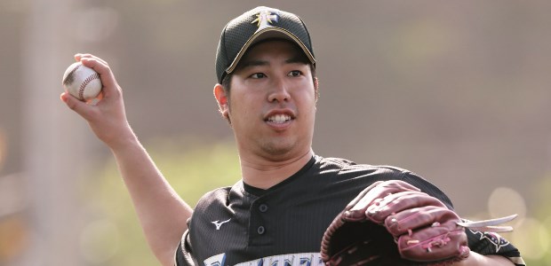 吉田侑樹  投手
