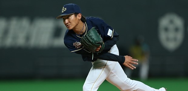 青山大紀  投手