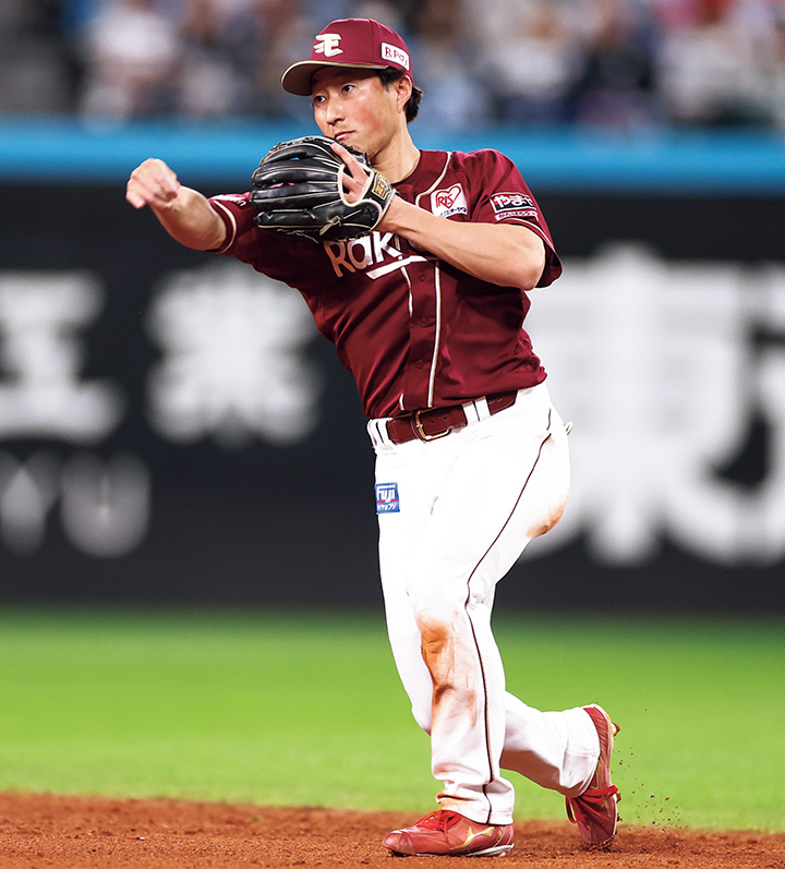 菊池選手も履いている！？【ヒーローステージMC】限定スパイク