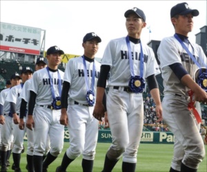 龍谷大平安 甲子園70度出場の強豪がよみがえった理由 | 野球コラム