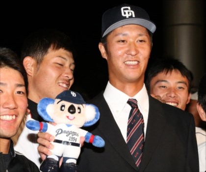 浜田智博 コントロールが魅力の本格派左腕  