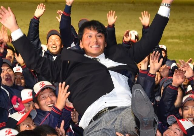 Dena2位 熊原健人 仙台大初のプロ野球選手に 野球コラム 週刊ベースボールonline