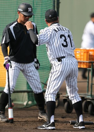 金本知憲＆掛布雅之 猛虎復活を託された背番号6と31 | 野球