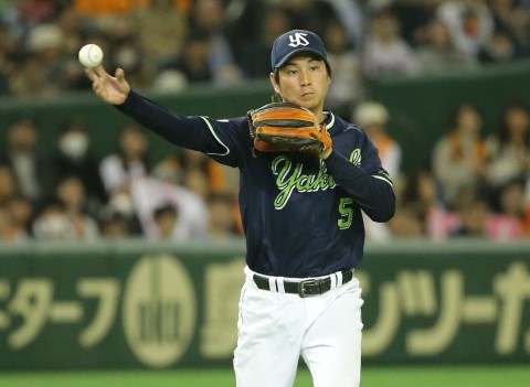 12球団ユニフォームの歴史を振り返る ヤクルト編 | 野球コラム