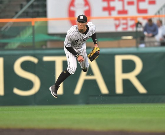 今すぐあなたの送球の質を2倍にする方法 全国常連校の野球部出身強肩外野手が教える３０日間で遠投１０m伸ばしレーザービーム を連発する強肩を手に入れる方法