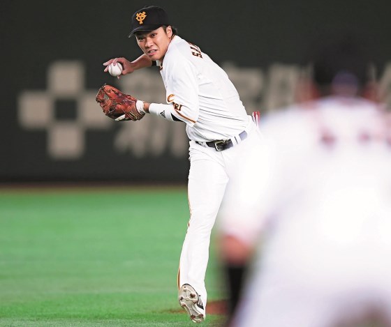 巨人 坂本勇人インタビュー どこまでも貪欲に エラーは少なければ少ないに越したことはない かといって思い切った勝負を避けたのなら その数字には意味がない 野球コラム 週刊ベースボールonline