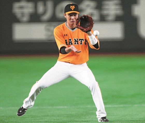 巨人 坂本勇人インタビュー どこまでも貪欲に エラーは少なければ少ないに越したことはない かといって思い切った勝負を避けたのなら その数字には意味がない 野球コラム 週刊ベースボールonline