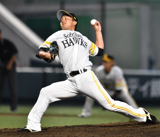 育成からもう一度 ひのき舞台を目指す 久保裕也 島袋洋奨 宮川将 野球コラム 週刊ベースボールonline