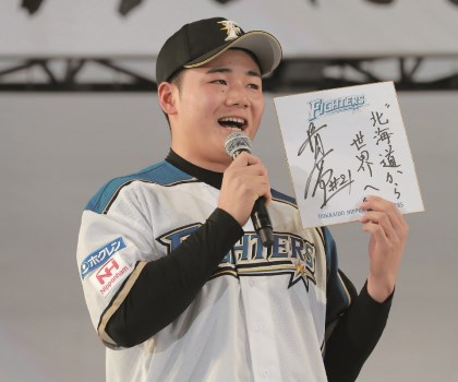 日本ハム1位・清宮幸太郎　開かれた壮大な夢へのトビラ 「この北海道の地であらゆる可能性を伸ばして、日本を代表するバッターになりたい」