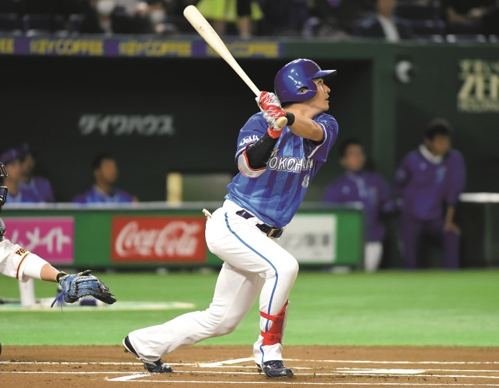 ベイスターズ 神里和毅 直筆サイン入りユニフォーム - メルカリ