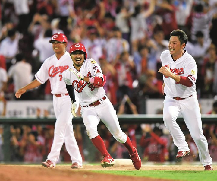 8月】月間17勝で独走態勢へ／カープ2018年ナイスゲーム 月別BEST