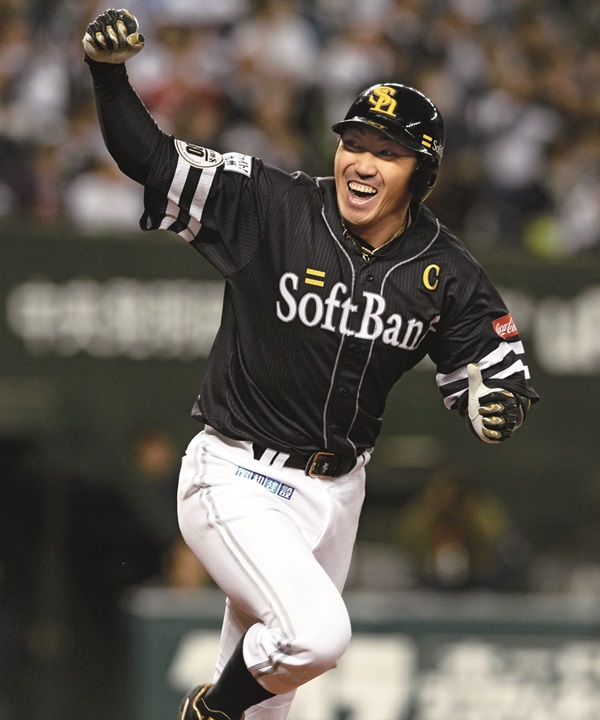 ソフトバンク・内川聖一 遅咲きながらハイペース。規定打席初到達は8年