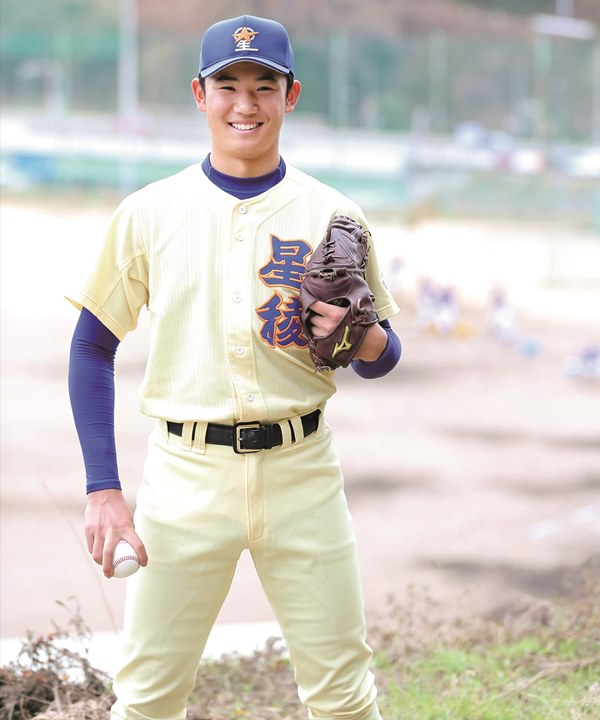 奥川恭伸(星稜高・投手) まずは中学に続く日本一へ。世代を超越する