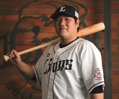 西武・中村剛也インタビュー　キングの作法。 「いつもホームランをイメージしていた」