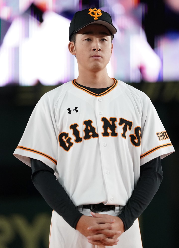 巨人1位・堀田賢慎(投手/青森山田高)「年間10勝以上できる投手に