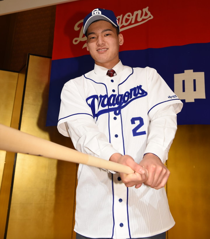 中日1位・石川昂弥(内野手/東邦高)「目標は三冠王になること」 | 野球