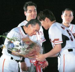 小俣進 元長嶋監督専属広報 が感じた至近距離からの愛情 野球コラム 週刊ベースボールonline