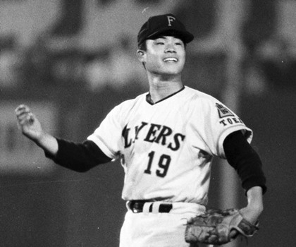 衝撃の記憶 1962年 尾崎行雄 優勝に導いた17歳の「怪童」 | 野球コラム - 週刊ベースボールONLINE