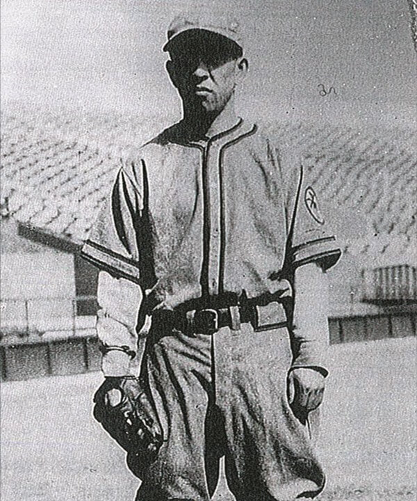 オリックス・ソックスにゴールドの2本ラインとBマーク／12球団歴代