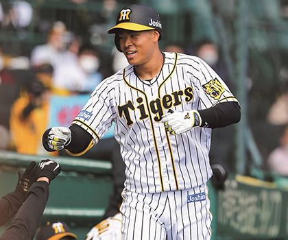 【チームを変える男】阪神・佐藤輝明　打線を活性化させる黄金ルーキー
