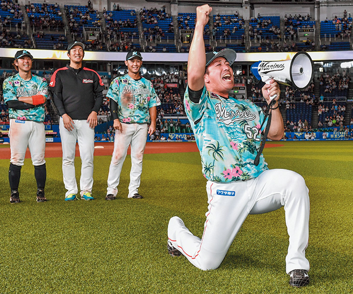 Zozoマリンスタジアム 熱気を運ぶマリンの風照明塔なしで躍動感を演出 野球コラム 週刊ベースボールonline