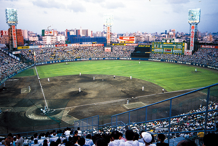 バンテリンドーム ナゴヤ 東海地区最大のドーム球場 広く高く際立つドラゴンズブルー 野球コラム 週刊ベースボールonline