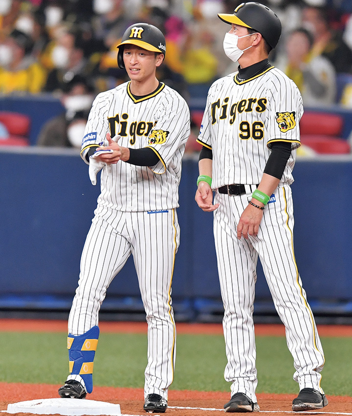 阪神タイガース 輝流ライン 復刻ユニフォーム フリーサイズ - スポーツ別