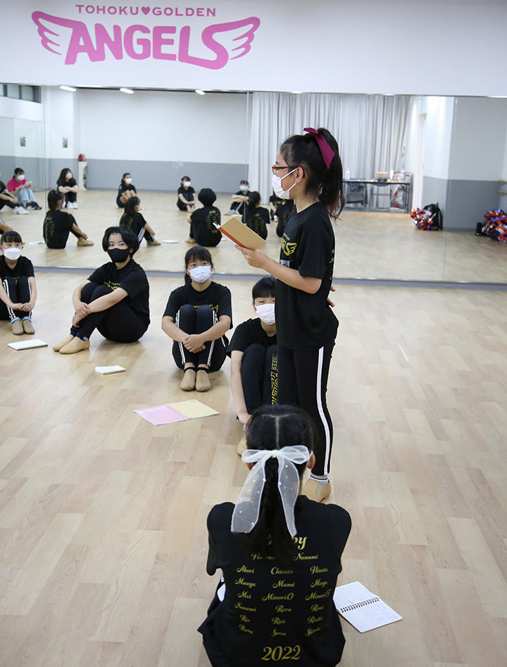 楽天イーグルス アカデミー チアリーディングスクール 衣装 未来のチアを目指す少女たち 楽天イーグルスアカデミー