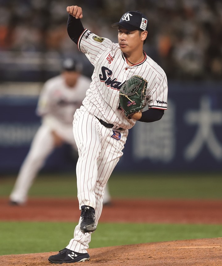 巧者たちのグラブSELECTION 投手・小川泰弘 わずかな感覚の違い