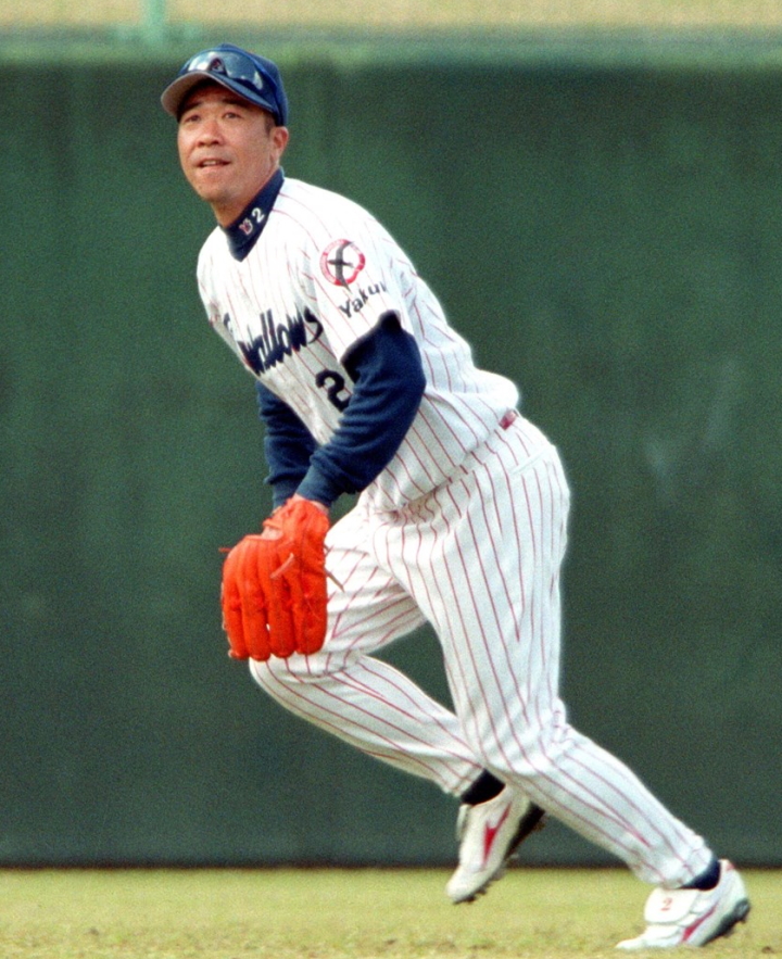 伝説の名手が語るグラブ論＞飯田哲也(元ヤクルト-楽天/外野手)「グラブ