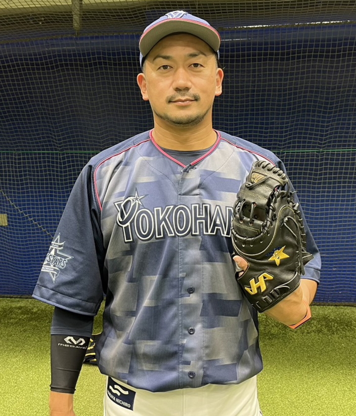 ブルペン捕手のミットに迫る！ 深澤季生(DeNA・チームサポーター