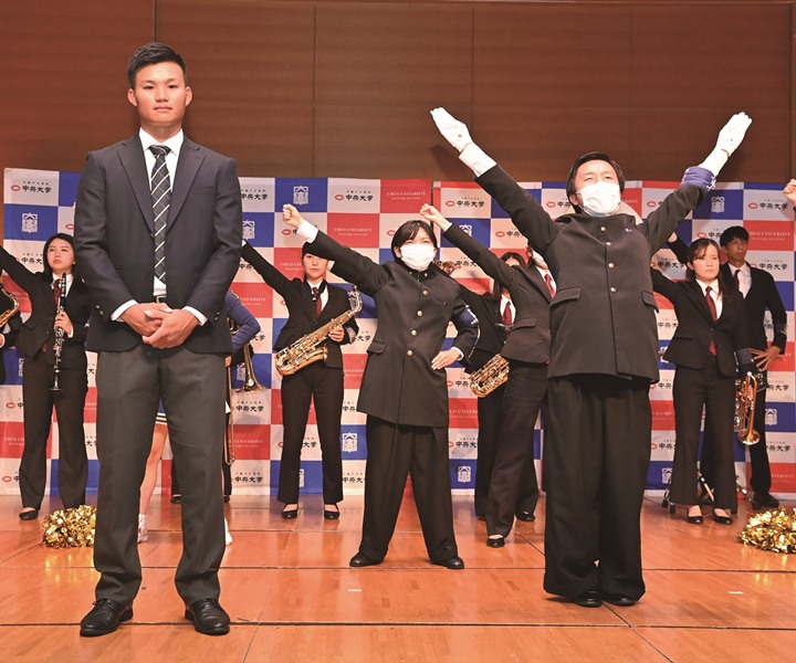 阪神1位 森下翔太 中大 外野手 アグレッシブなプレーで狙うは 牧超え この順位に恥じないように自分らしさを出してプレーしたいです 野球コラム 週刊ベースボールonline