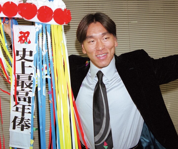 ＜PHOTO GALLERY 絵になる男たち！＞球界スターの契約更改秘蔵ショット
