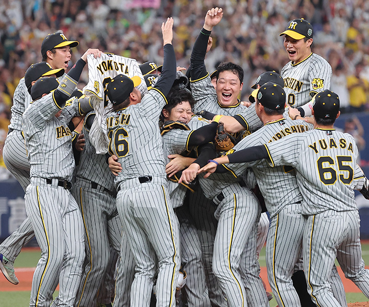 阪神が38年ぶり悲願の日本一！　オリックスとの関西シリーズを制す