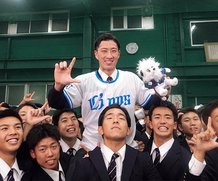 【西武1位】齋藤大翔(金沢高/内野手)スピード感ある守備で源田の後釜として期待「(石塚裕惺には)絶対に負けたくないという気持ちで頑張りたい」