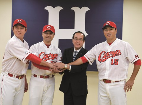 広島・黒田博樹 引退会見再録 「背番号15は皆さんの番号」 | 野球